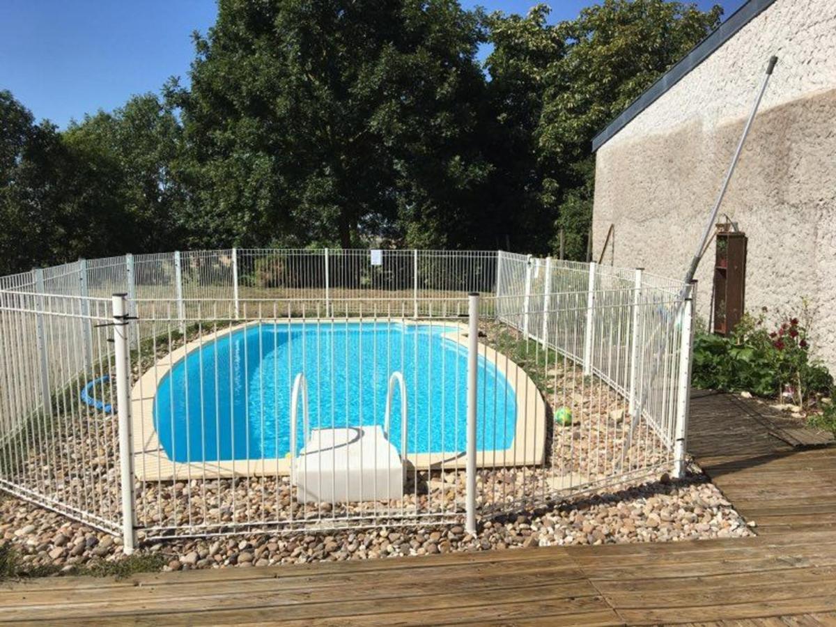 Holiday home Grand Avec Piscine, Cheminee Et Terrasse Pres De Luneville, Ideal Pour Familles Et Groupes - Fr-1-584-84