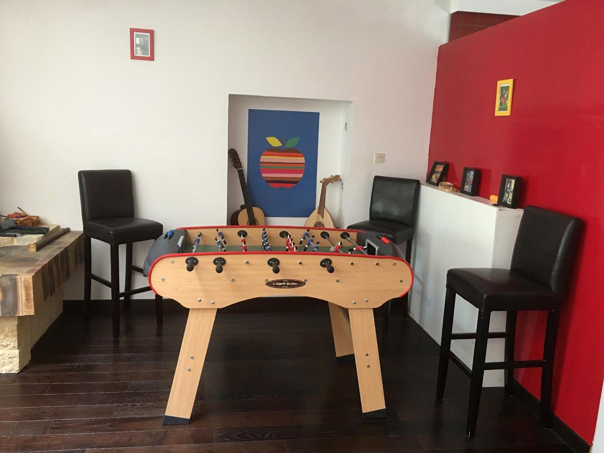 Grand Avec Piscine, Cheminee Et Terrasse Pres De Luneville, Ideal Pour Familles Et Groupes - Fr-1-584-84
